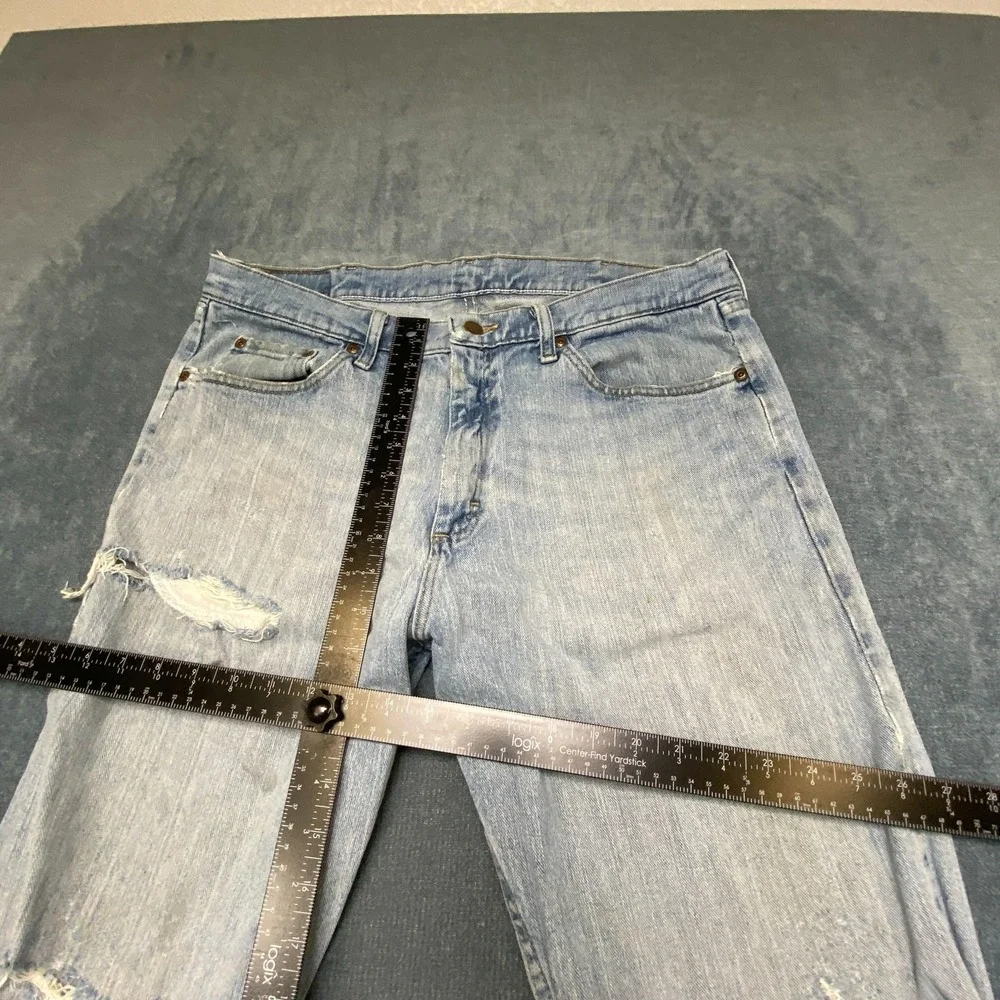 Wrangler Jeans Mens 36x32 Blue Denim Cotton Distressed Light Wash Regular Fit